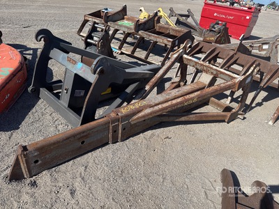 2014 Volvo 93 in Material Handling Arm