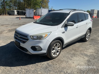 2017 Ford Escape 4WD を見 SUV (Inoperable)