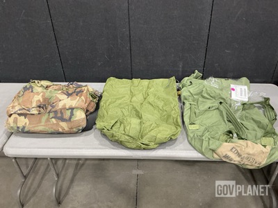 (2) Flyer's Helmet Bags, (72) Duffel Bags & Assorted Items