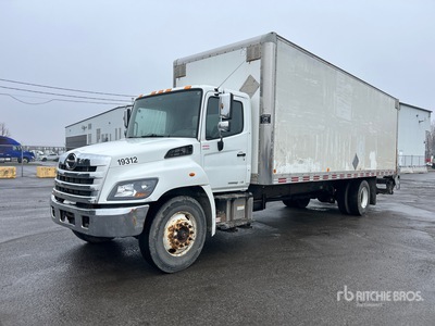 2019 Hino 358 4x2 Furgonetka