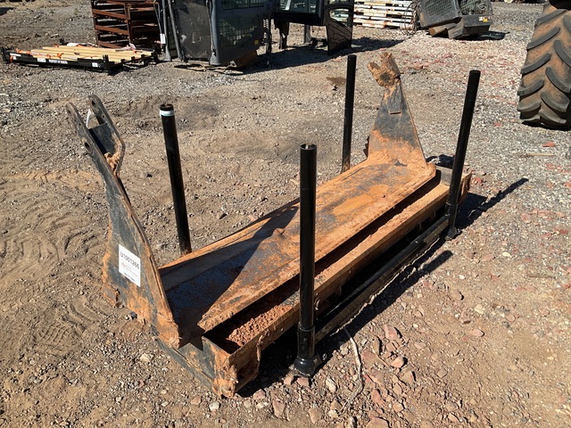 Terra Force FB072 72 in Q/C Multi-Purpose Ag Tractor Bucket (Inoperable)