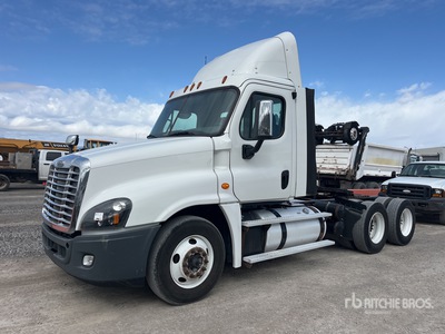 2016 Freightliner Cascadia 125 6x4 Cabeza Tractora Cabina Corta