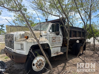 1994 (unverified) Ford F700 4x2 S/A Dump Truck (Inoperable)
