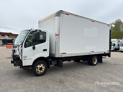 2018 Hino 155 4x2 Van Truck