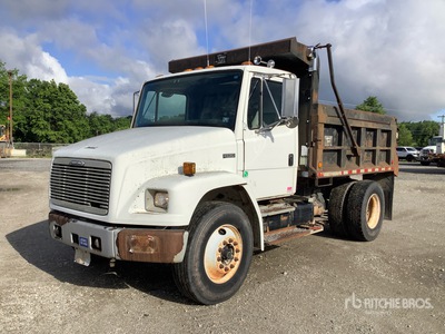1999 Freightliner FL70 4x2 S/A Dump Truck
