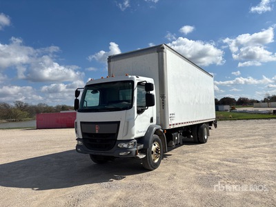 2016 Kenworth K270 4x2 Furgoneta caja cerrada