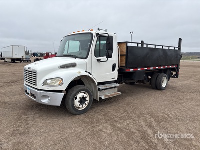 2004 Freightliner M2 106 4x2 Flatbed Truck