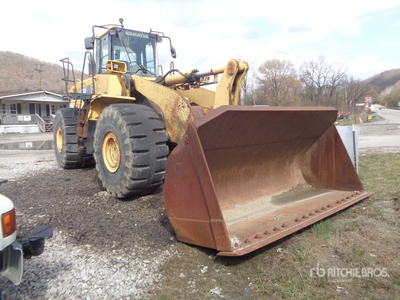 Komatsu WA500 6 Wheel Loader
