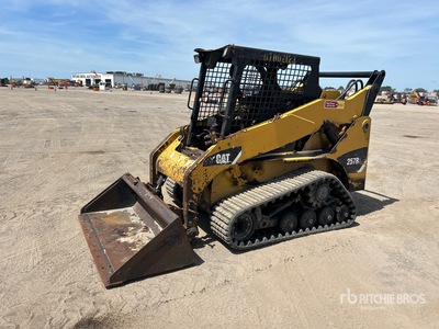2013 Cat 257B3 Compact Track Loader