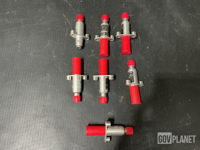 (7) Pall Aeropower RD910VL0961 Oil Filter Sensors