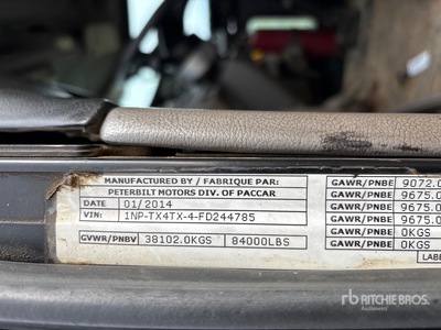 2015 Peterbilt 367 8x6 Cabine et châssis