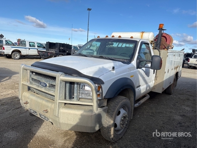 2006 Ford F-550 4x4 Utility Truck