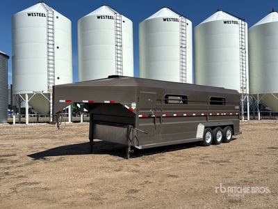 2020 Norbert ST2475 24 ft Tri/A Livestock Trailer