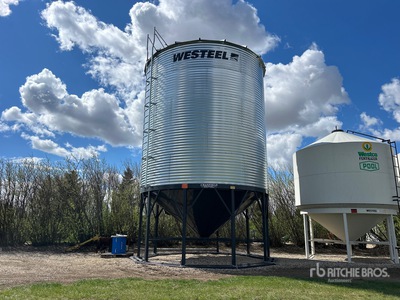Westeel +/- 5000 bu 5 Ring Hopper Grain Bin