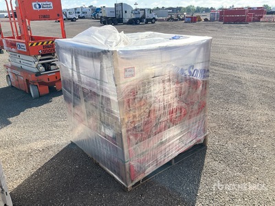 Quantity of (15) 4 ft x 100 ft Diamond Grid Barrier Fence