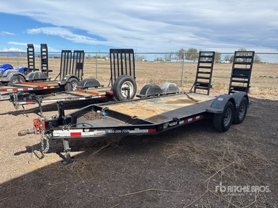 2019 Snaker River 14 ft T/A Remolque Portamaquinaria