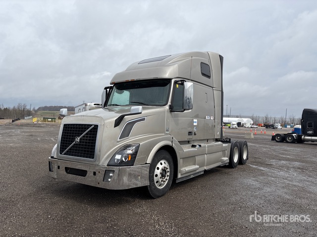 2015 VOLVO