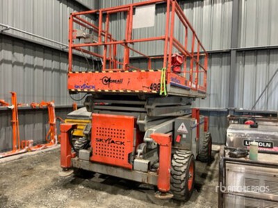 2008 Skyjack SJ8841 Scissor Lift