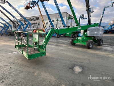 2015 Genie S45 4WD Diesel Telescopic Boom Lift