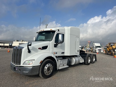 2016 Peterbilt 579 6x4 T/A Sleeper Truck Tractor