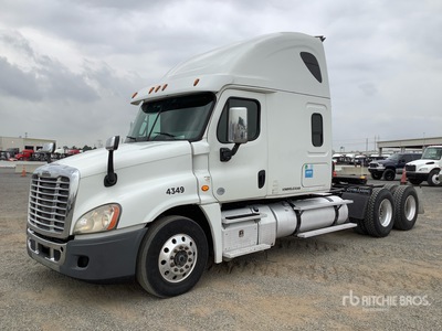 2017 Freightliner Cascadia 125 6x4 T/A Sleeper Truck Tractor