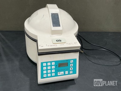 Clay Adams Sero-Fuge 2002 Laboratory Centrifuge