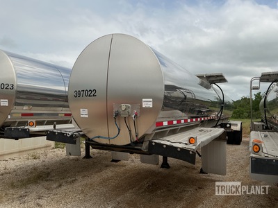 1997 Walker 5000 gal T/A Rimorchio cisterna