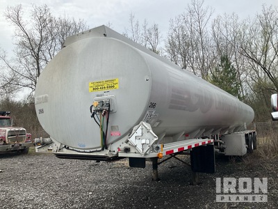 2004 Heil 12550 gal Tri/A Spread Axle Tankwagen Aanhangwagen