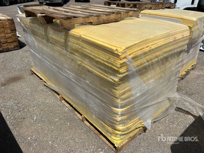Quantity of (72) .5 in x 4 ft x 8 ft Fiberglass Insulation
