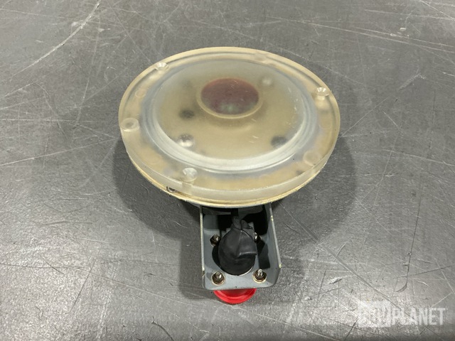 Control Products 4000059-003 NVIS Visible Lower Formation Light