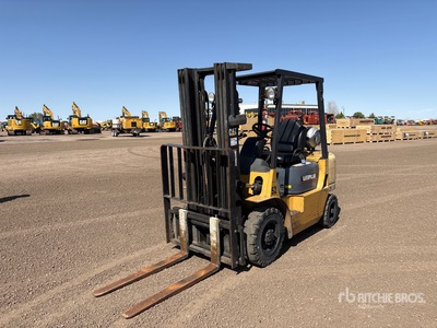 2002 Cat GP20K 3300 lb Cushion Tire Carrelli Elevatori