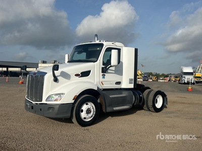 2019 Peterbilt 579 4x2 Ciągnik siodłowy z kabiną dzienną S/A