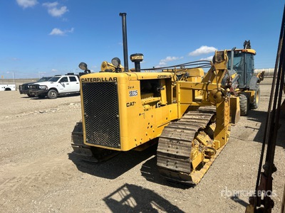 Cat 561C Pipelayer