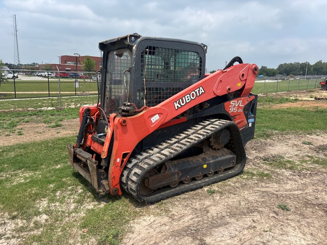 2021 Kubota SVL95-2SHFC High Flow Compact Track Loader 2021 Kubota SVL95-2SHFC High Flow Compact Track Loader