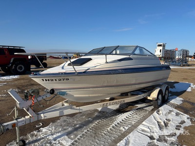 1985 Bayliner Capri 21 ft زورق بكبينة خلفية