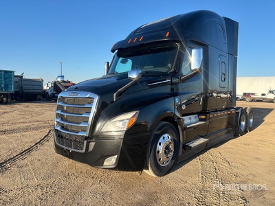 2021 Freightliner Cascadia 126 6x4 T/A Sleeper Truck Tractor