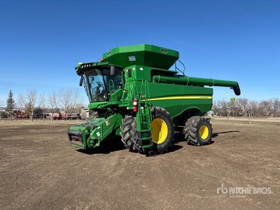 2017 John Deere S680 Kombajn zbożowy