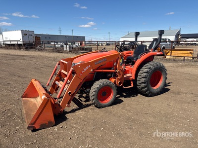 2014 Kubota L3800 2WD Ciągnik użytkowy