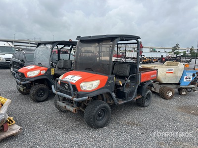 2015 Kubota RTVX900WH 4x4 Utility Vehicle