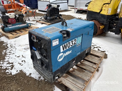 2006 Miller Trailblazer 275 DC Multi-Process を見 Welder - Fueled