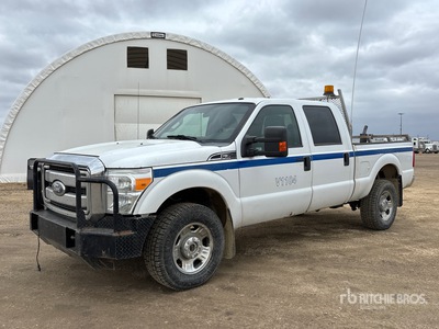 2011 Ford F-350 XLT 4x4 Crew Cab بيك اب