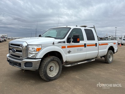 2015 Ford F-350 XLT 4x4 Crew Cab بيك اب