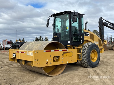 2016 Cat CS64B Smooth Drum Compactor