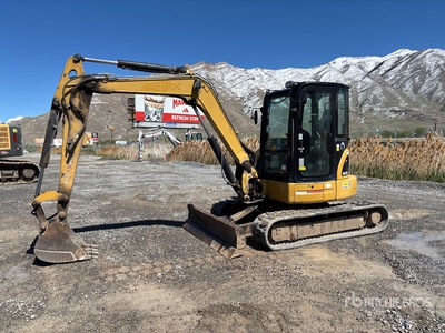 Cat 油圧ショベル