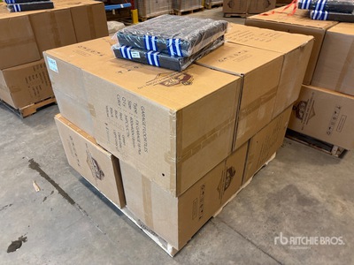 Quantity of (10) Swiss Garage/Patio Boxes Płytki ceramiczne