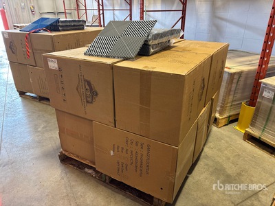 Quantity of (10) Swiss Garage/Patio Boxes Płytki ceramiczne