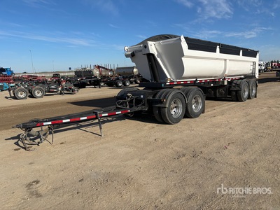 2012 Cross Country 26 ft Quad/A End Dump Trailer