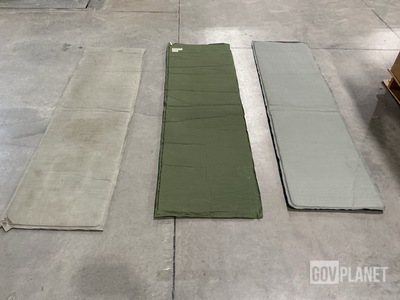 (60) Self-Inflating Sleeping Mats