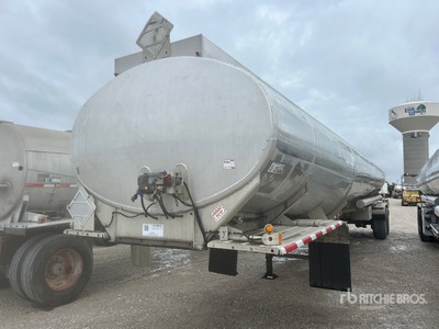 1990 Fruehauf TAG-F2-EDT 9500 9500 gal T/A Tanker Trailer