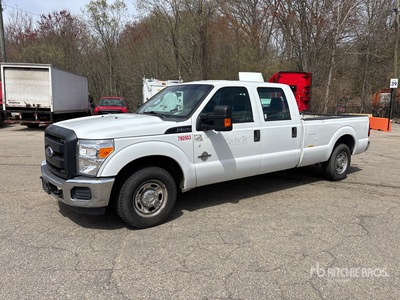 2011 Ford F-250 XL 4x2 Crew Cab Pickup (Inoperable)
